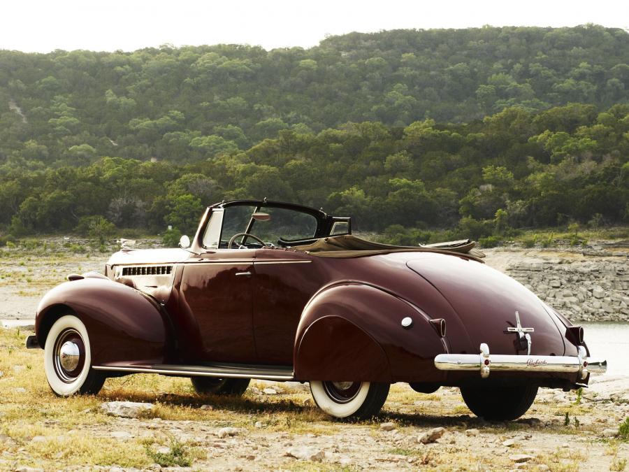  Packard 120 Convertible Coupe 1940 года  (фото 16 из 29)